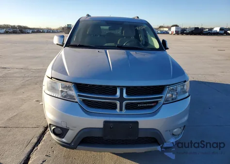 2014 Dodge Journey Sxt z USA, uszkodzony, nr VIN 3C4PDCBG0ET250539